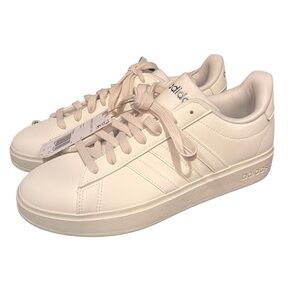 Adidas Grand Court Tennis sneaker
